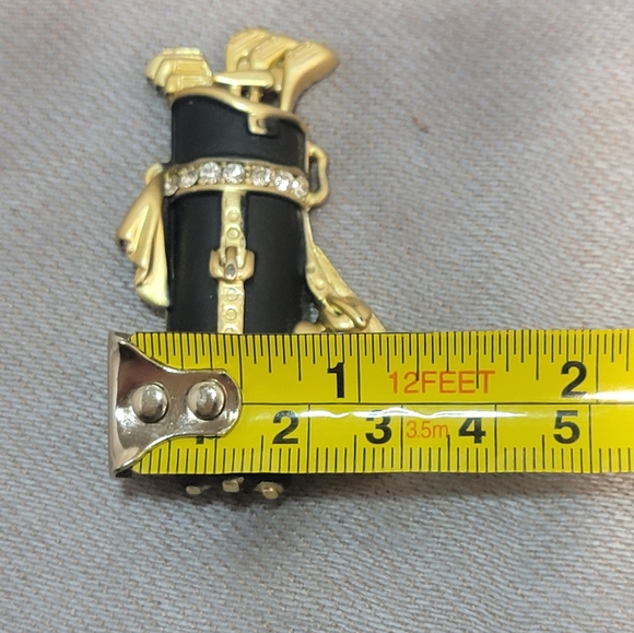 Vintage Goldtone Rhinestone Black Golf Bag Clubs Pin Brooch, Marked AJC - Picture 6 of 7